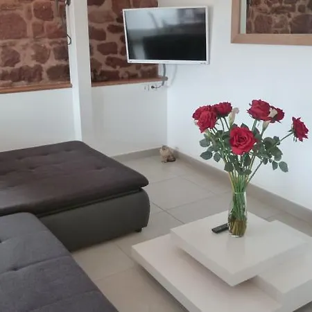 Domaine Du Haras De Pierre De 90m2 Appartement *